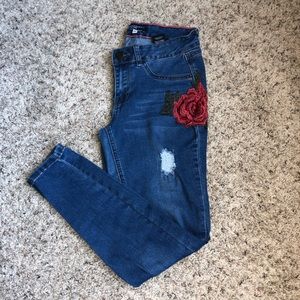 Jeans Floral Details
